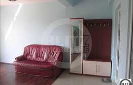 De  inchiriat, 2 camere semidecomandat, zona Campului. 2 locuri de parcare.