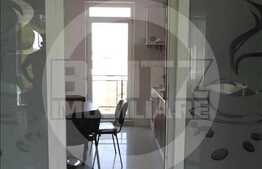 De  inchiriat, 2 camere semidecomandat, zona Campului. 2 locuri de parcare.