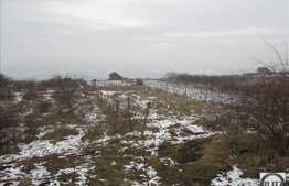 Teren 1000 mp, zona strazii Pometului