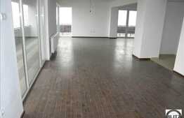 Penthouse cu 205 mp utili , 148 mp terasa!