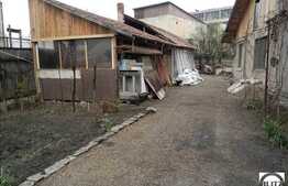 De vanzare teren 920 mp plus casa demolabila 90 mp