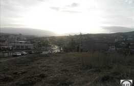 Vanzare 1850 mp, front 90 ml, la 2 strazi, zona Auchan Iris, utilitati la front