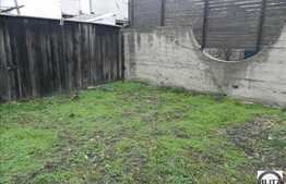 Teren de vanzare, 262 mp, toate utilitatile, zona de case si blocuri!