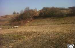 Teren ideal pentru o casa individuala!