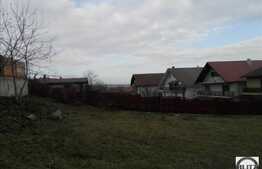 Vanzare teren 480 mp cu front de 18 ml, zona Campului