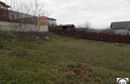 Vanzare teren 480 mp cu front de 18 ml, zona Campului
