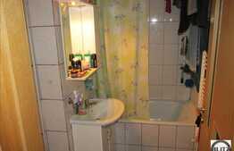 Zona Alverna, 2 camere decomandate, 52 mp utili, etajul 1