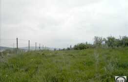 Teren 3000 mp, cu front la 2 strazi, toate utilitatile, ideal pentru constructii