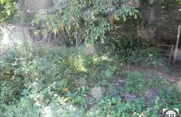 Teren de vanzare 592 mp, utilitati la front, zona linistita de case!