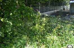 Teren de vanzare 592 mp, utilitati la front, zona linistita de case!