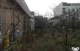 Vanzare teren de 500 mp cu front stradal de 17 m, zona Centrala!