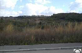 Teren cu autorizatie de constructie pe doua case insiruite!