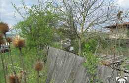 Teren intravilan, 514 mp, 2 fronturi stradale, zona linistita, necesita PUZ