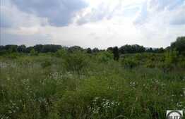 Vanzare teren 3000 mp, front stradal 35 ml, zona in curs de dezvoltare!