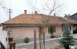 Teren de vanzare cu 300 mp zona Zorilor