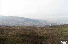 Teren de vanzare 650 mp, front 26 ml, zona Pablo Picasso