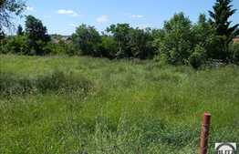 Vanzare teren 1696 mp, front stradal 27 ml, zona linistita de case/vile