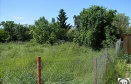 Vanzare teren 1696 mp, front stradal 27 ml, zona linistita de case/vile