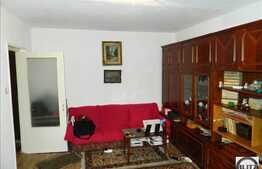 Apartament cu 3 camere, 64 mp, zona Aurel Vlaicu