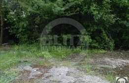 Vanzare teren 725 mp, utilitati la front, zona cu acces facil