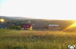 Teren pretabil pentru constructie de casa ! Zona linistita cu acces usor.