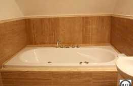 Apartament cu 3 camere, 130 mp, mobilat modern, garaj,terasa, zona strazii Trifoiului!