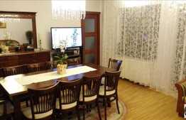 4 camere, 100 mp utili si 70 mp de GRADINA, parcare, boxa, zona Pietei Engels