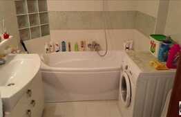 4 camere, 100 mp utili si 70 mp de GRADINA, parcare, boxa, zona Pietei Engels