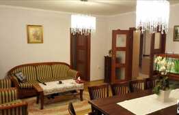 4 camere, 100 mp utili si 70 mp de GRADINA, parcare, boxa, zona Pietei Engels