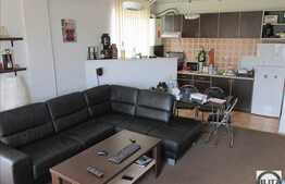 De vanzare apartament 3 camere, 60 mp, parcare, zona strazii Buna Ziua