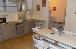 3 camere, 72 mp, mobilat modern, zona strazii Eroilor