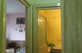 Vanzare apartament 2 camere, 44,41 mp, boxa, zona Cinema Florin Piersic