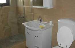 2 camere, partial mobilat, finisat modern, loc parcare in garaj,prima inchiriere