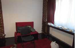 1 camera cu nisa de dormit, 35 mp, zona strazii Horea