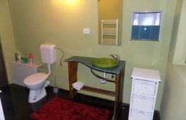 3 camere, 98 mp, prima inchiriere, zona strazii Buna Ziua