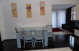 3 camere, 98 mp, prima inchiriere, zona strazii Buna Ziua