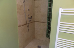 3 camere, 98 mp, prima inchiriere, zona strazii Buna Ziua