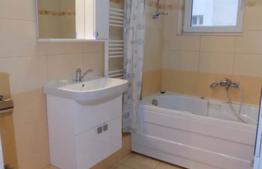 4 camere, 110 mp, terasa 15 mp, mobilat modern, zona Piata Mihai Viteazu