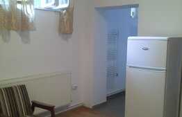 2 camere, 50 mp, demisol, parcare, zona strazii Victor Babes