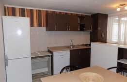 Vanzare apartament 3 camere, 86 mp, scara interioara, zona strazii 21 Decembrie