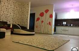 Apartament de vanzare, 3 camere, 76 mp! Zona strazii Eroilor! Parcare!