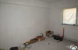 De vanzare 2 camere, 58.1 mp utili, balcon, semifinisat, zona strazii Florilor!