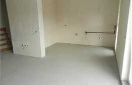 Apartament cu scara interioara, 4 camere, 85 mp, zona Vivo!