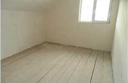 Apartament cu scara interioara, 4 camere, 85 mp, zona Vivo!