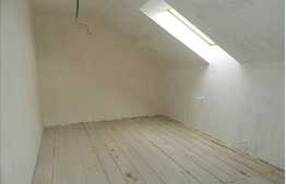 Apartament cu scara interioara, 4 camere, 85 mp, zona Vivo!