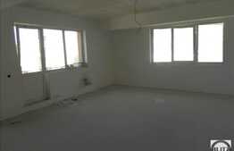 Vanzare apartament 90 mp + 20 mp POD, zona Stejarului! Posibilitate RATE!