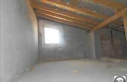 Vanzare apartament 90 mp + 20 mp POD, zona Stejarului! Posibilitate RATE!