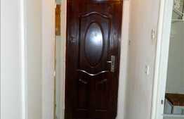 Garsoniera 27 mp plus bacon 3 mp, zona Negoiu