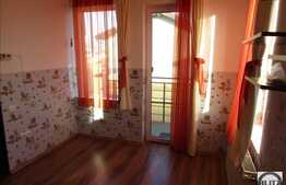 2 camere, decomandat, 51.5 mp! trei locuri de parcare! Zona strazii Tineretului!