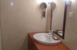 2 camere, 60 mp, parcare, etaj intermediar, zona strazii Calea Baciului